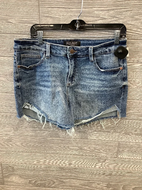 Shorts By Judy Blue In Blue Denim, Size: 16