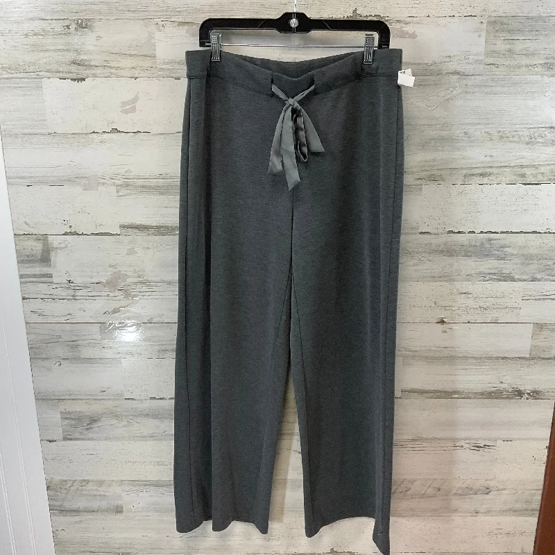 Pants Lounge By White House Black Market In Grey, Size: L